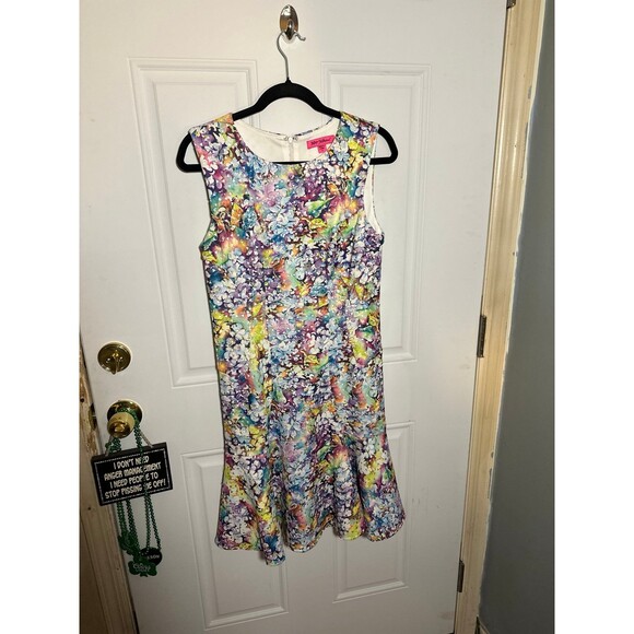 Betsey Johnson Colorful Floral Eyelet Bodycon Fishtail Dress - Picture 1 of 5